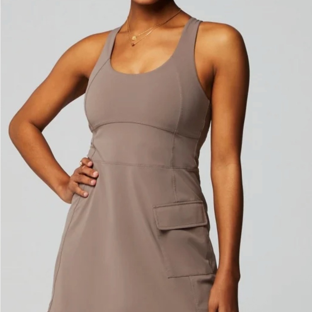 Fabletics One Cargo Dress – Desert Shadows – Size Large